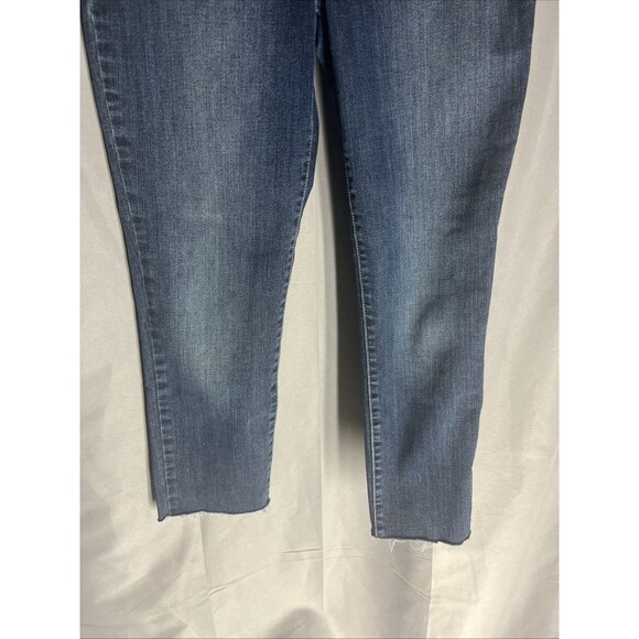Lucky Brand Lolita Skinny Blue Wash Jeans Raw Hem Womens Size 6/28 - Picture 3 of 7